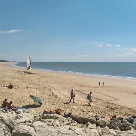 Les Charmilles-10 By Interhome * Ле-Мат