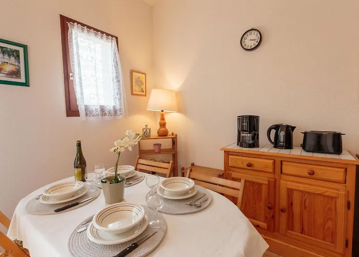 Les Charmilles-10 By Interhome Сasa de vacaciones Les Mathes